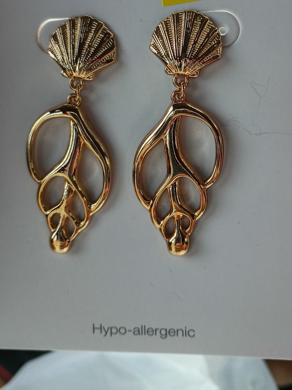 Time and Tru Gold Shell Openwork Drop Earrings